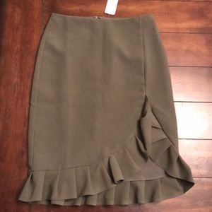 Olive green Banana Republic skirt NWT